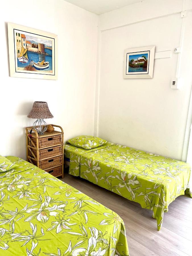 Ti Cabanon. Appartement Vue Mer A Deshaies. Eksteriør bilde